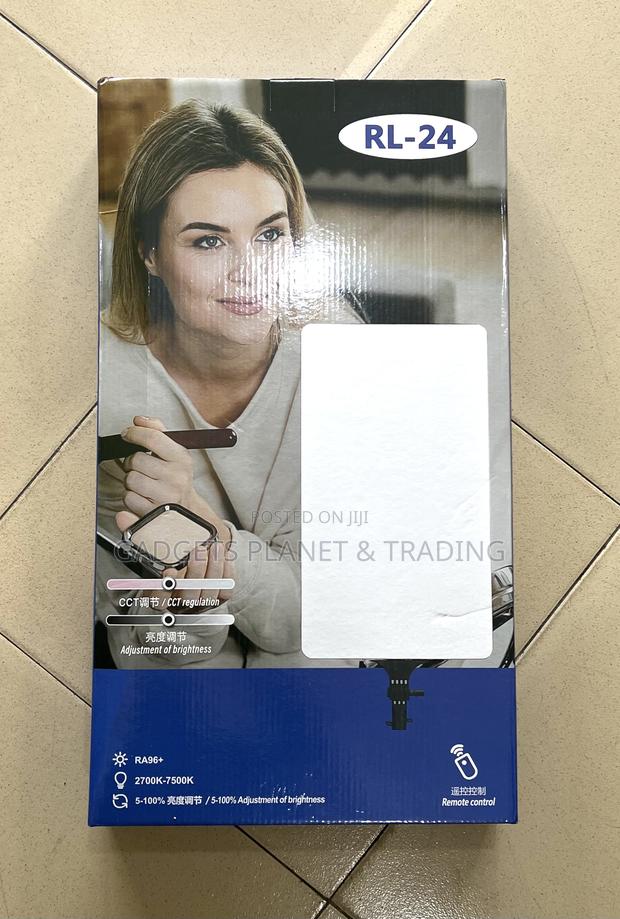 Super Bright Photographic Panel Light With Stand Rl-24 · Photo 2