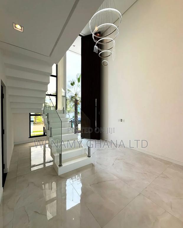 Furnished 3bdrm House in Accra for sale · Photo 3