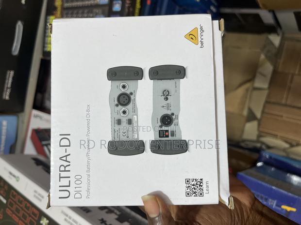 Behringer Ultra Di D100 · Photo 1