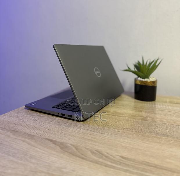 Laptop Dell Latitude 5450 16GB Intel Core Ultra 5 SSD 512GB · Photo 2