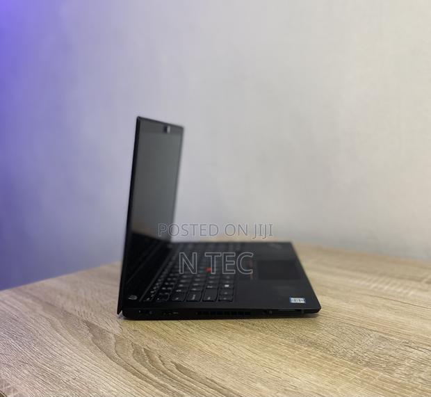 Laptop Lenovo ThinkPad T460s 12GB Intel Core I5 SSD 256GB · Photo 2