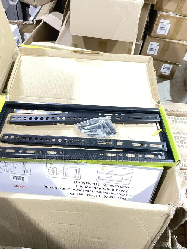 TV Bracket Wall Mount · Photo 4