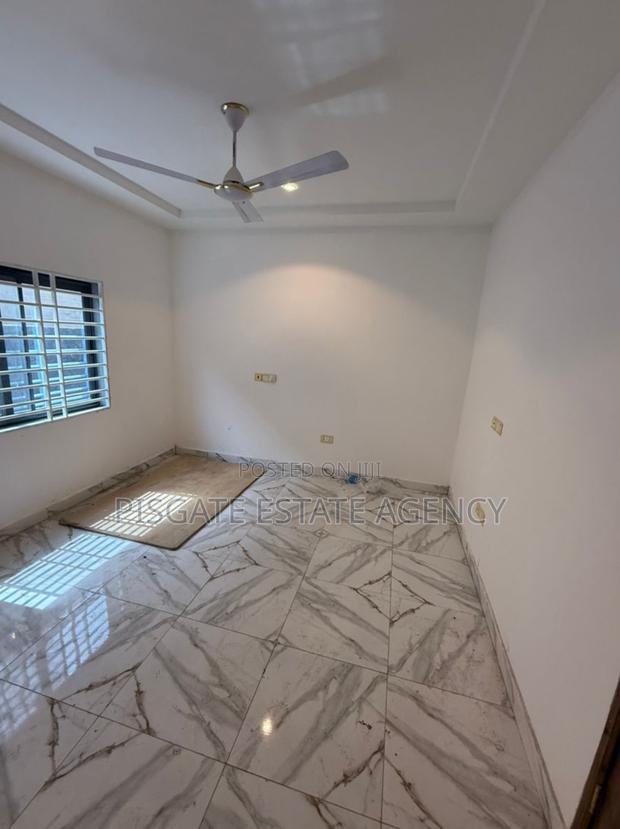3bdrm House in Ga West Municipal for sale · Photo 6