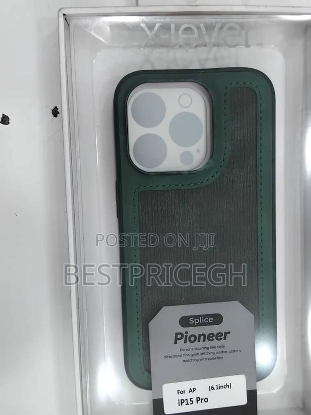 iPhone 15 Pro Case · Photo 2