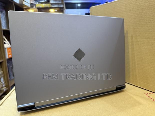 Laptop HP Omen 16 16GB Intel Core I7 SSD 1T · Photo 4