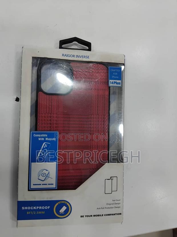 iPhone 14 Plus Case · Photo 5