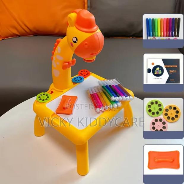 Projector Table · Photo 2