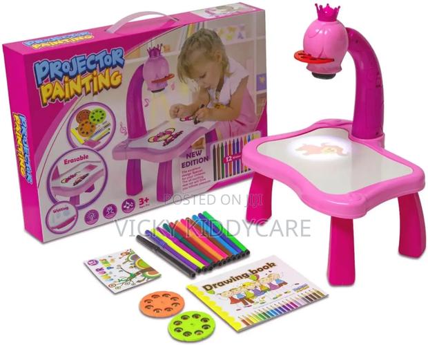 Projector Table · Photo 3