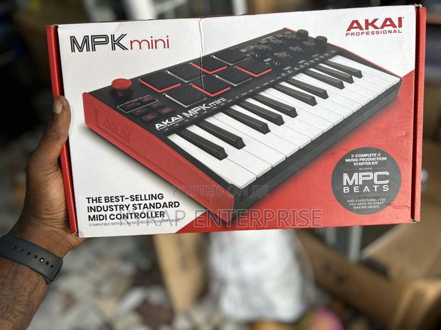 Akai MPK Mini Midi Keyboard · Photo 1