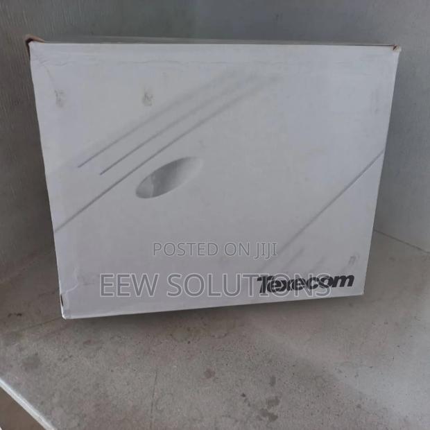Texecom R8 Plus Intruder Alarm Panel (Uk) · Photo 1