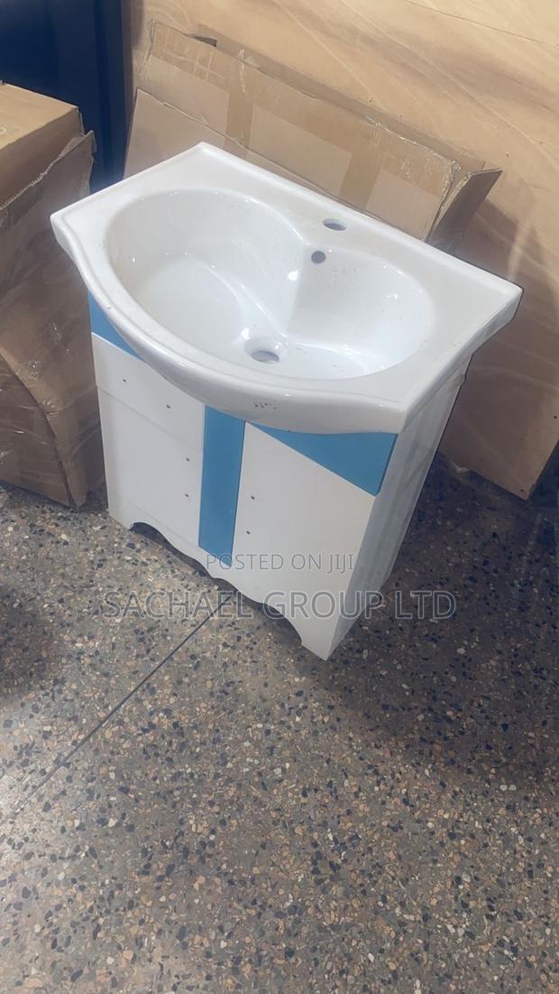 Floor Standing 60cm Cabinet Basin · Photo 1