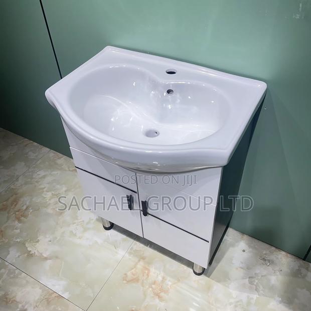 Floor Standing 60cm Cabinet Basin · Photo 3
