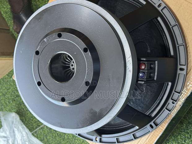 RCF Double Magnet 18-Inches 3500watt ( Double Magnet) · Photo 2
