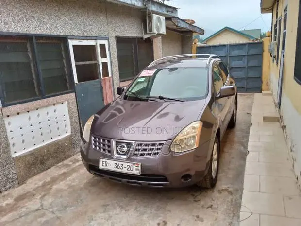 Nissan Rogue 2010 Gray · Photo 1