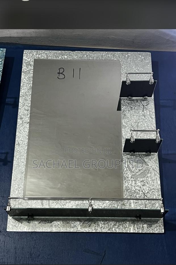 Exquisite Fabricated Mirrors · Photo 5