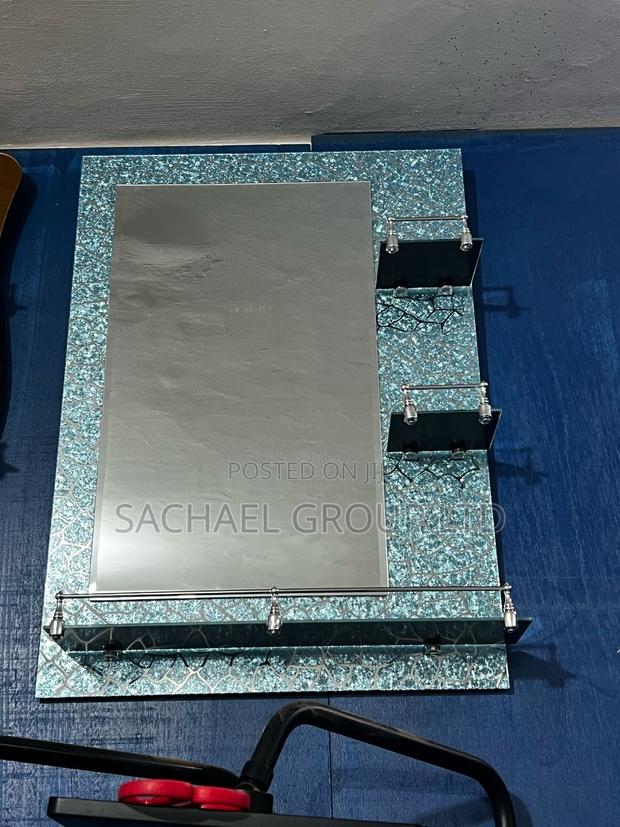 Exquisite Fabricated Mirrors · Photo 6