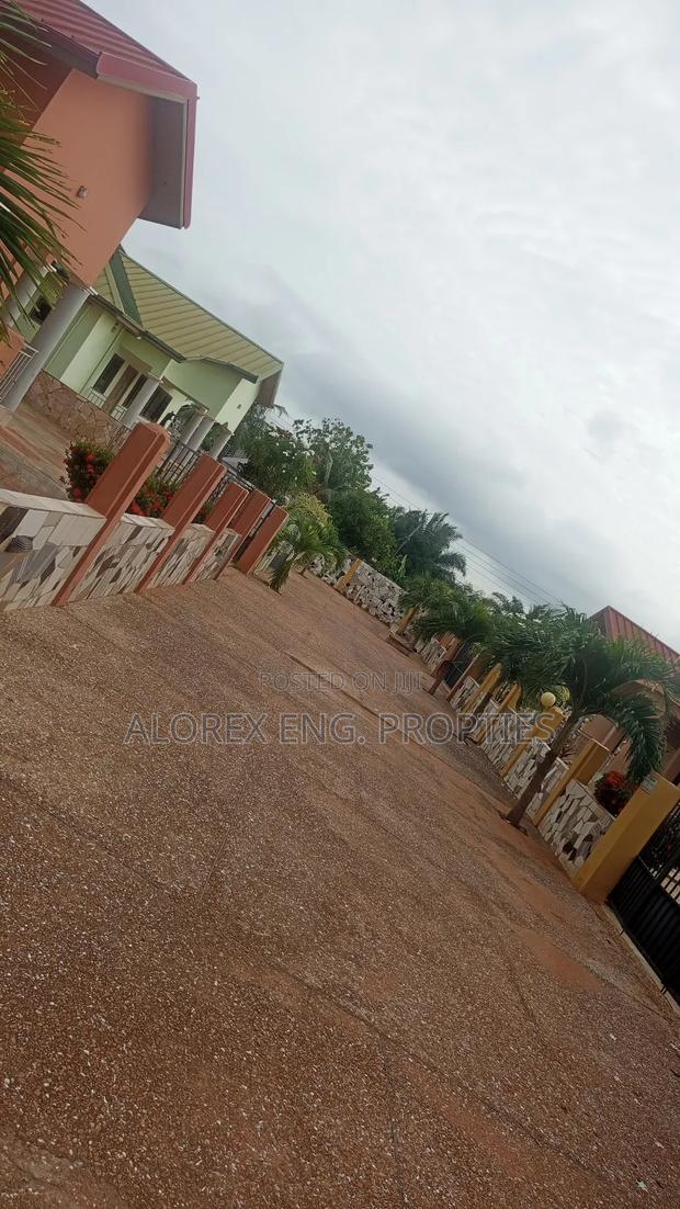 2bdrm House in Gated Community, Oyarifa for rent · Photo 3