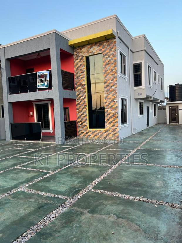 4bdrm Duplex in Millenium City for sale · Photo 1