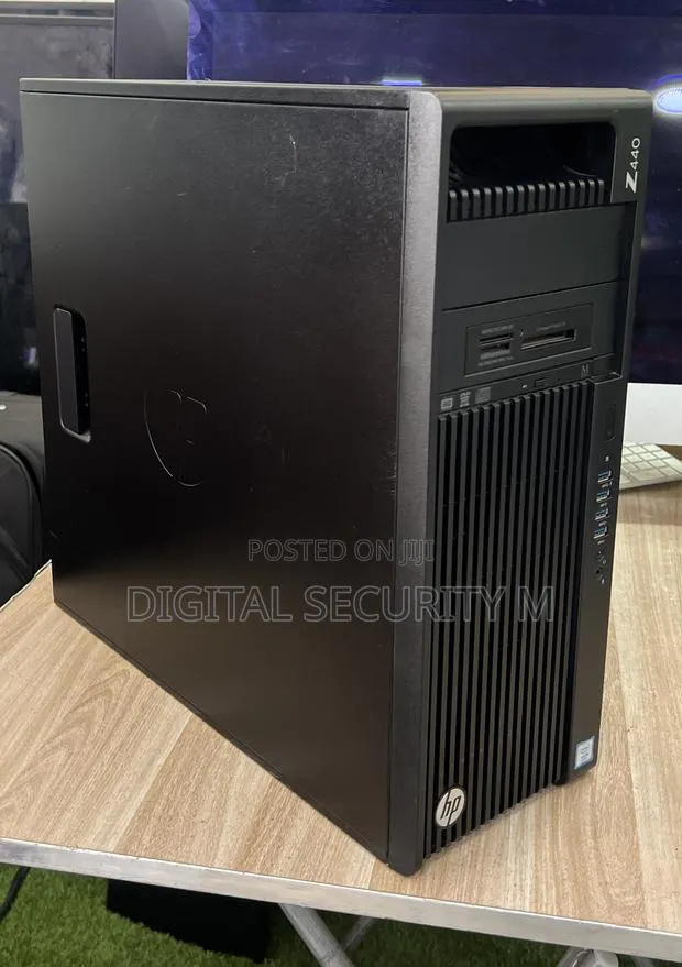 Desktop Computer HP Z440 8GB Intel Xeon HDD 1T · Photo 1