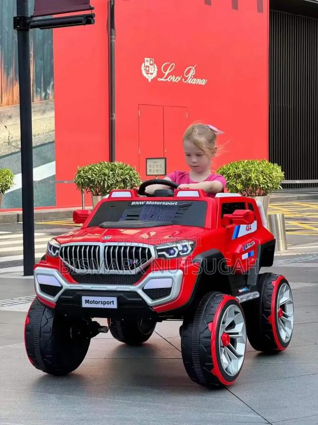 Four Wheel Electric Toy Car · Photo 7