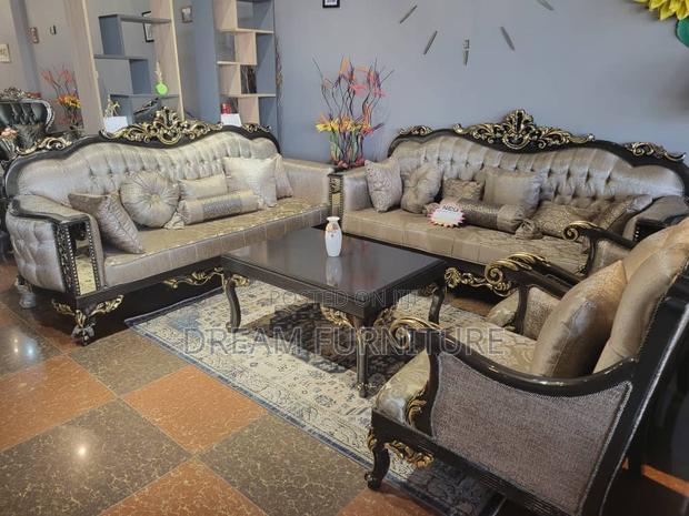 Executive Antique Sofa Sets · Photo 1