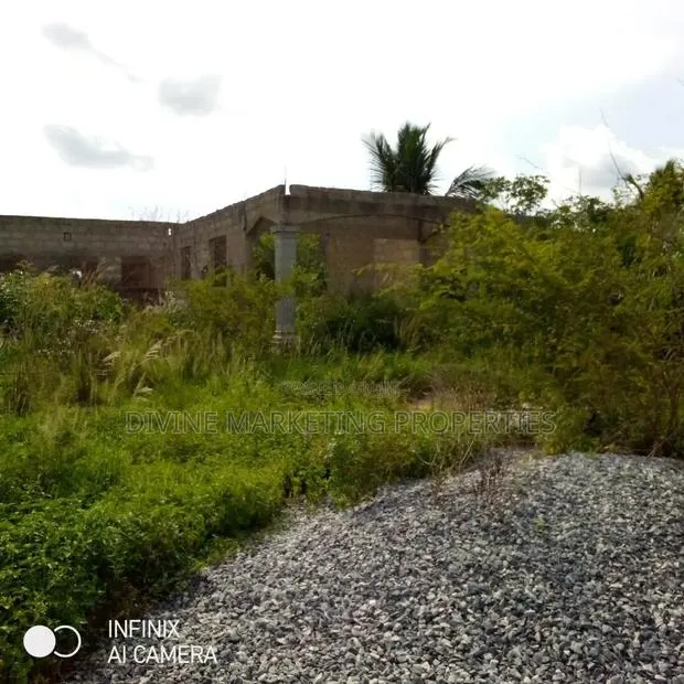Storey Foundation for 3brm House at Kasoa · Photo 1