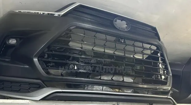 Toyota Highlander Grand 2025 Complete Bumper · Photo 1