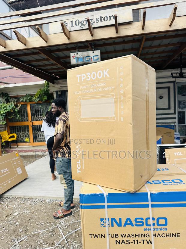 Ultra Modern Speaker TCL Tp 340 Watts. · Photo 1