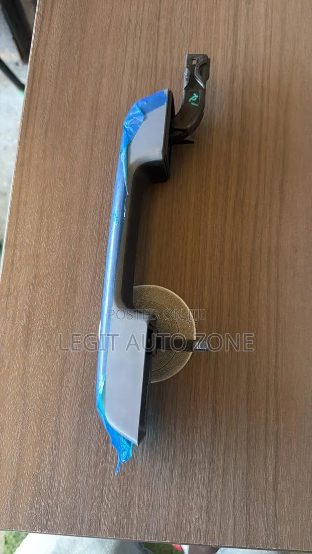Ford F150 2022,2023, Door Handle Available · Photo 1