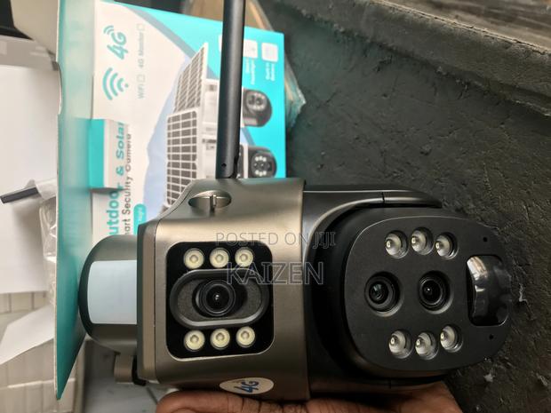 Solar Dual Lens Camera · Photo 2