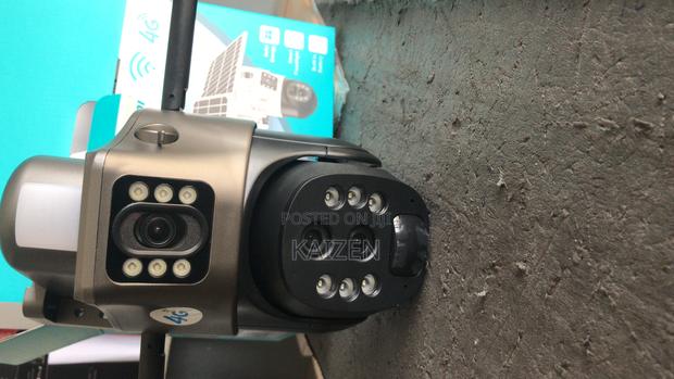 Solar Dual Lens Camera · Photo 3