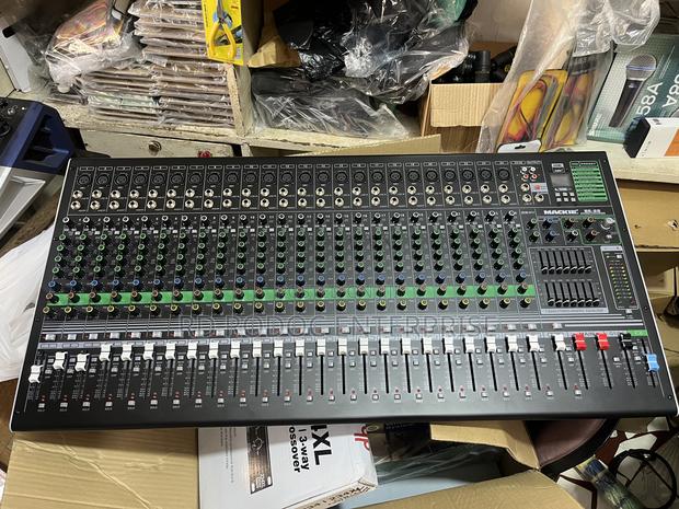 Mackie Be 26 Mixer · Photo 1