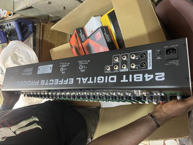 Mackie Be 26 Mixer · Photo 3