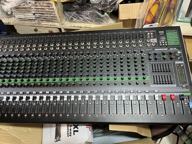 Mackie Be 26 Mixer · Photo 2