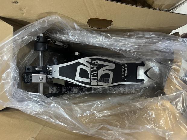 Tama Drum Pedal · Photo 1