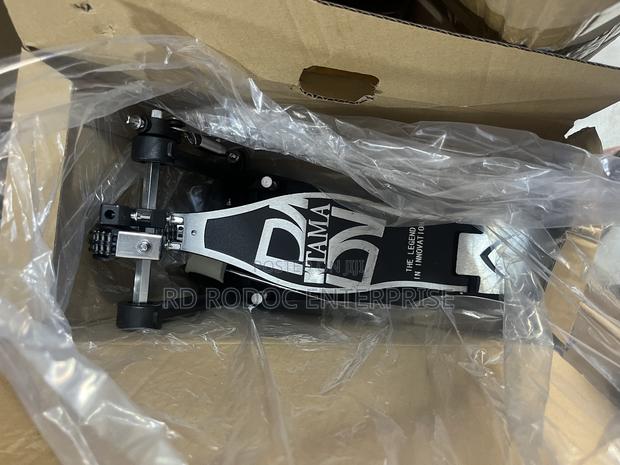 Tama Drum Pedal · Photo 2