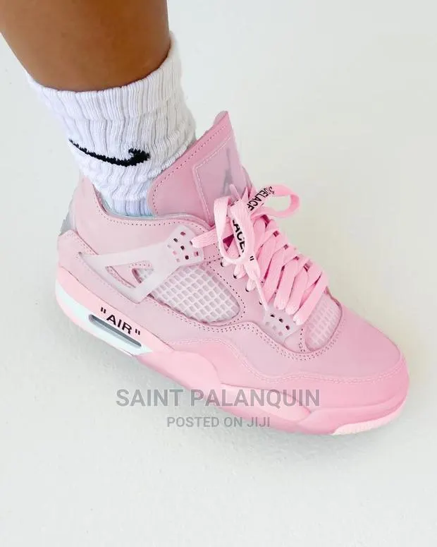 Off White Jordan 4 · Photo 1