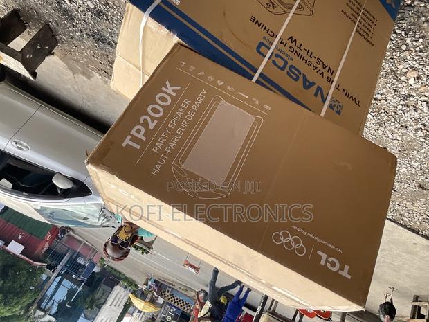 Bass Boost TCL 220 Watts Sound Tower (Tp200k) · Photo 1