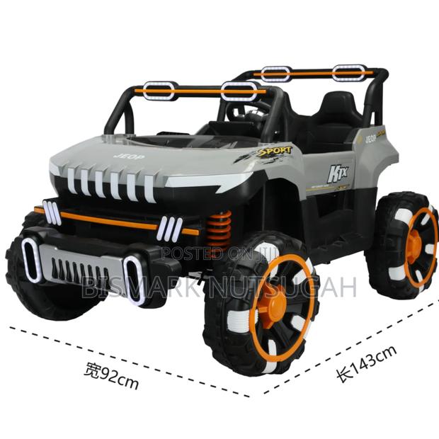 Luxury Drive Electric Toy Car · Photo 5
