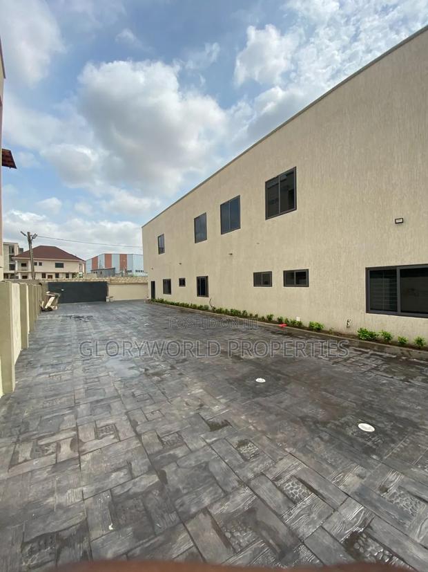 4bdrm Apartment in Tseaddo for sale · Photo 3