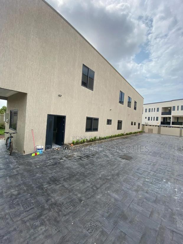 4bdrm Apartment in Tseaddo for sale · Photo 2