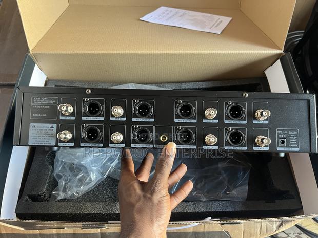 Professional 8 In 1 Mic · Photo 5