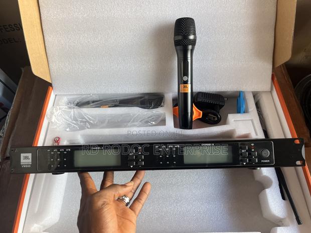 Jbl Vm860 Mic · Photo 2