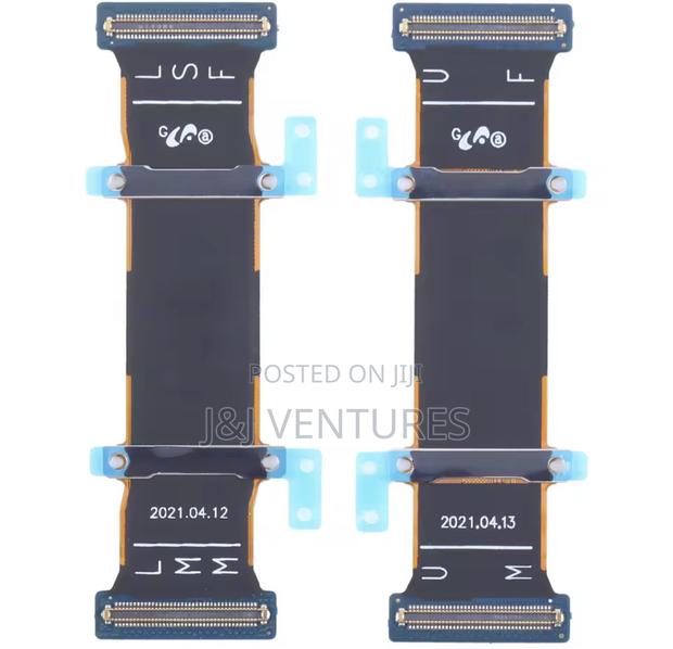 Z Folds and Flips Flex Cable · Photo 3