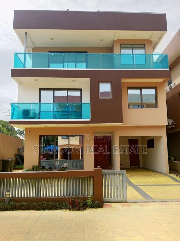 4bdrm Townhouse / Terrace in East Legon for rent · Photo 1
