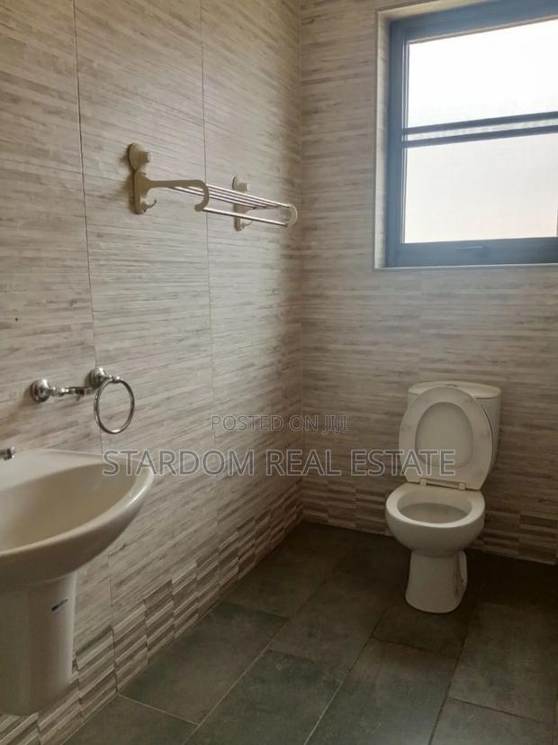 4bdrm Townhouse / Terrace in East Legon for rent · Photo 7