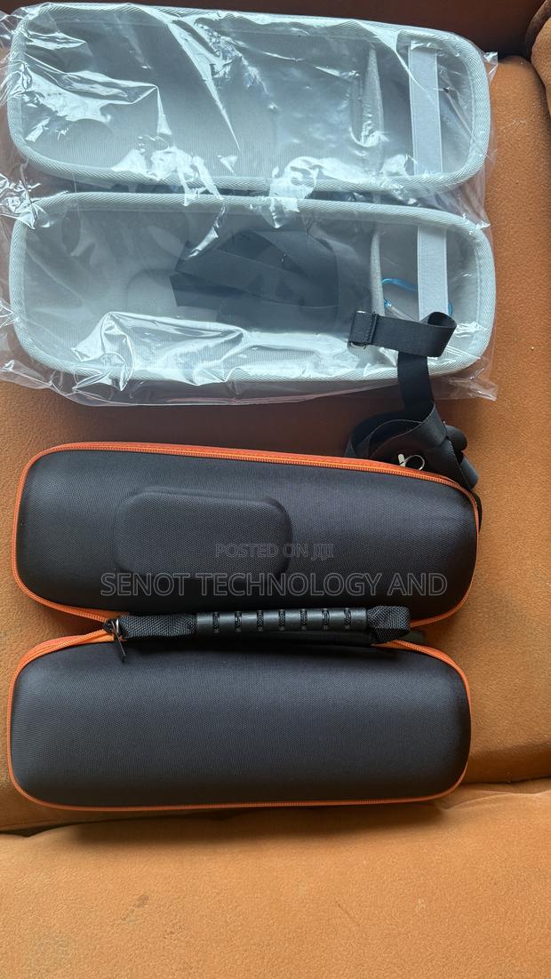 JBL Charge 4/5 Waterproof Bag · Photo 1