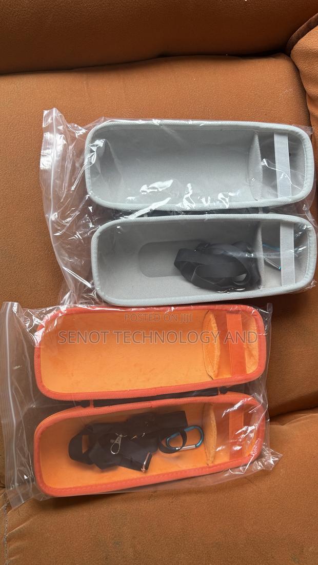 JBL Charge 4/5 Waterproof Bag · Photo 7