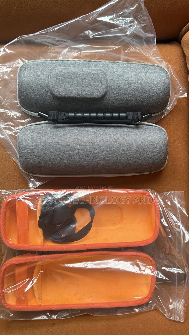 JBL Charge 4/5 Waterproof Bag · Photo 4