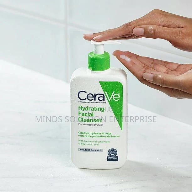Cerave Hydrating Facial Cleanser (355ml) · Photo 3